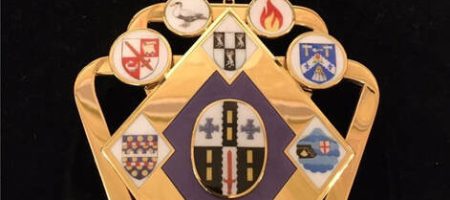 AG-My Shrieval Badge and Chain