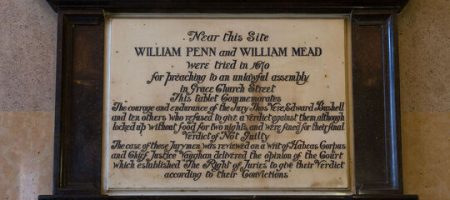AG-Plaque at the Old Bailey recording the case of Bushell
